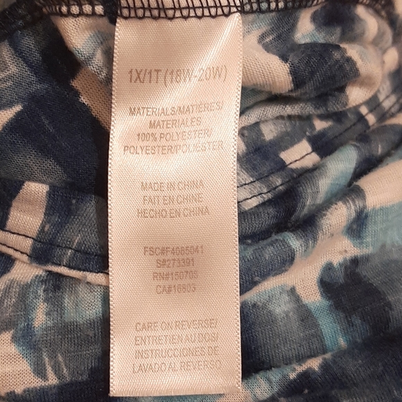 Signature Weekend Split Shoulder Shirt - Picture 6 of 6